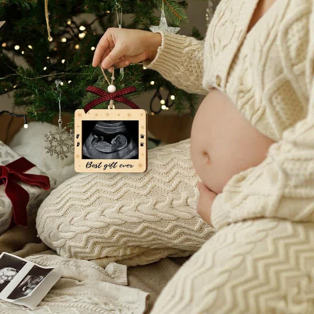 Best Gift Ever Sonogram Ornament - DIY Baby Ultrasound Christmas Ornament - image 4